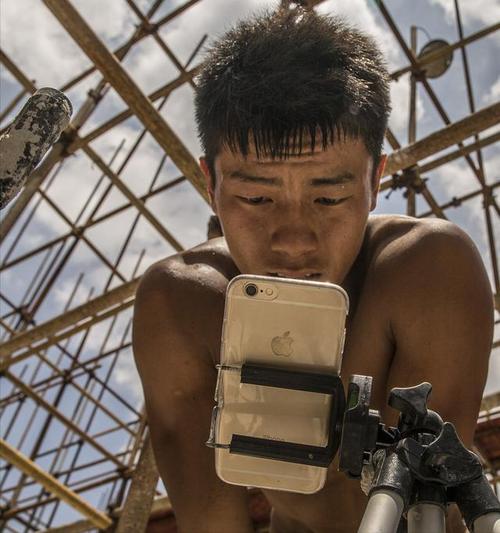 快手网红接广告价格_快手0.5元100个赞是真的吗_快手主播微商广告